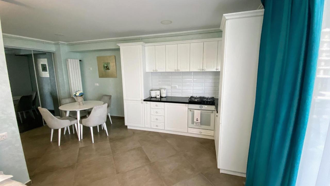 דירות Myosotis Mamaia Studio By The Lake מראה חיצוני תמונה