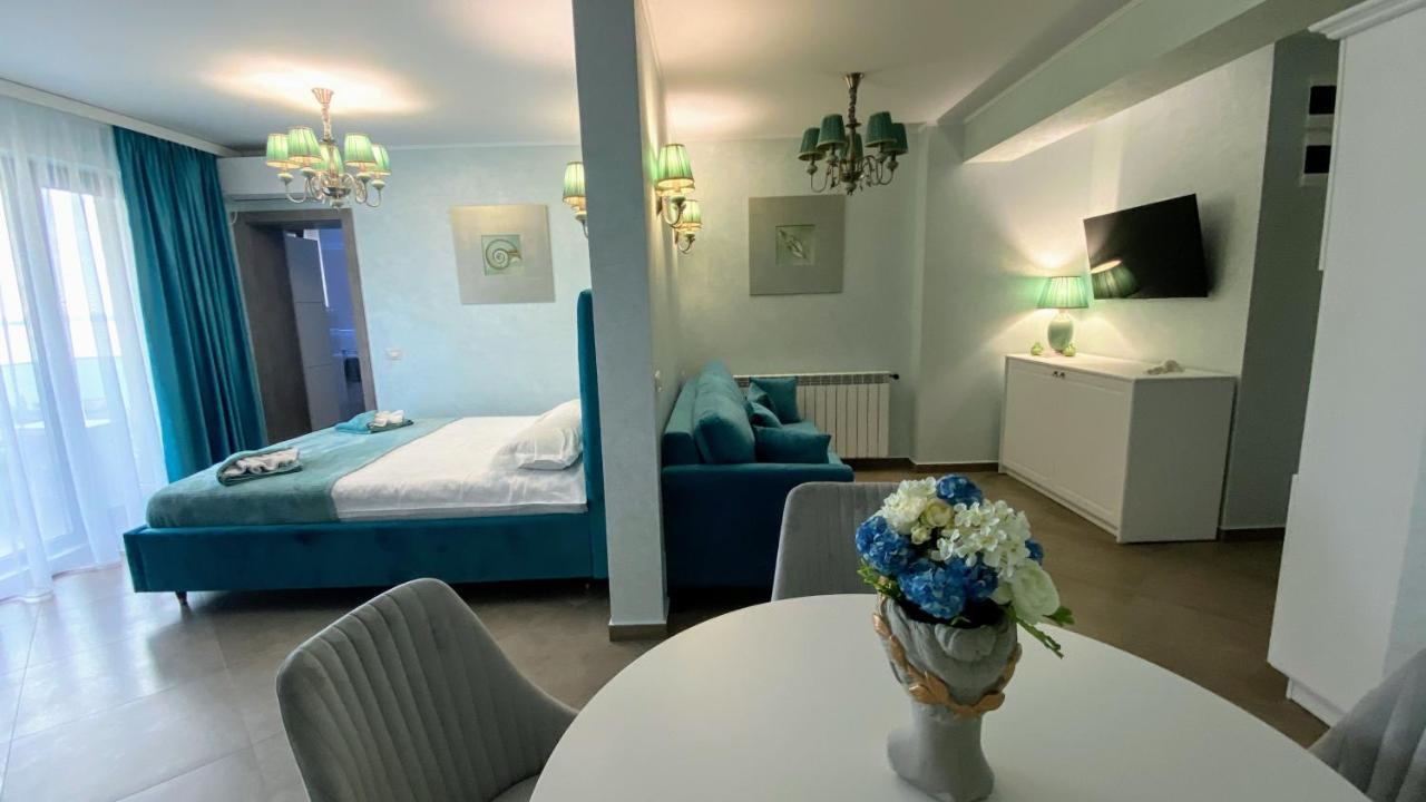 דירות Myosotis Mamaia Studio By The Lake מראה חיצוני תמונה