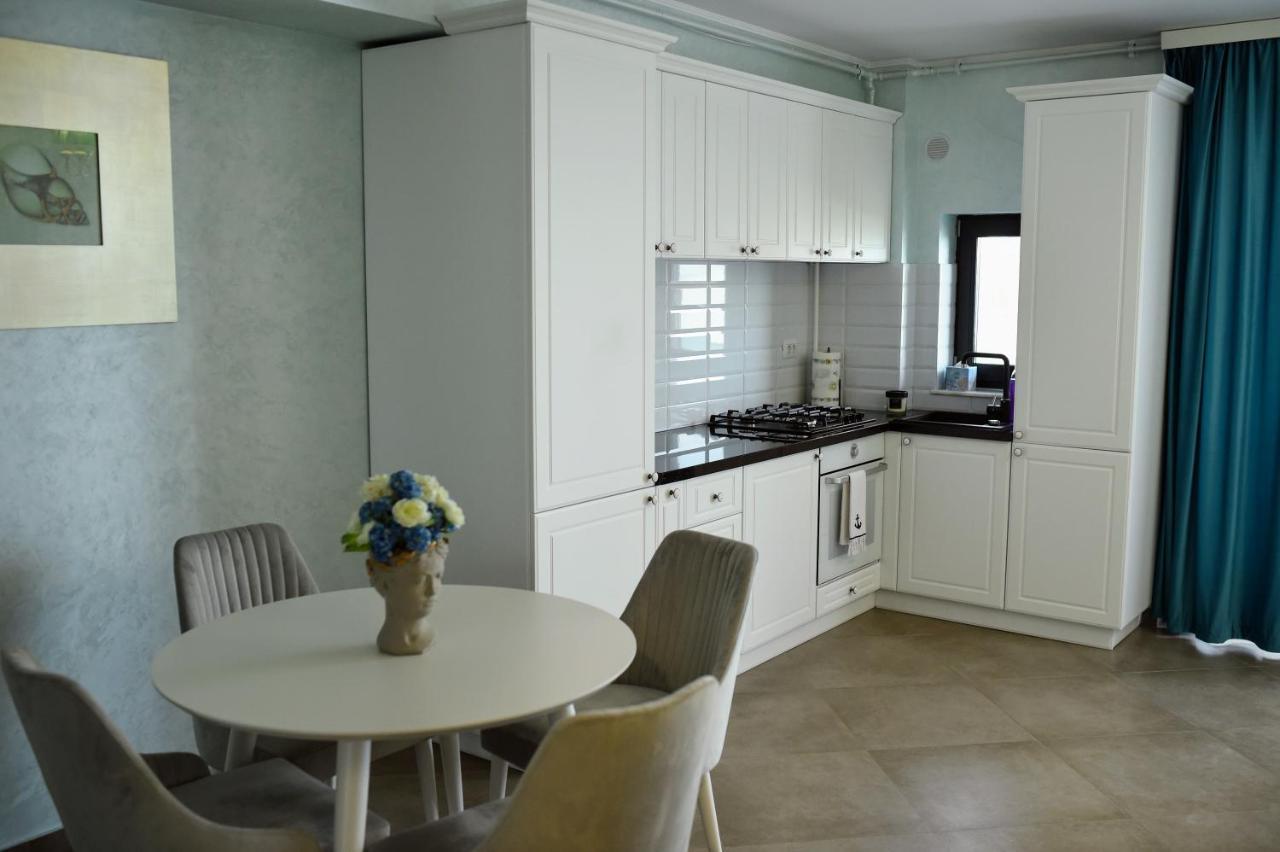 דירות Myosotis Mamaia Studio By The Lake מראה חיצוני תמונה
