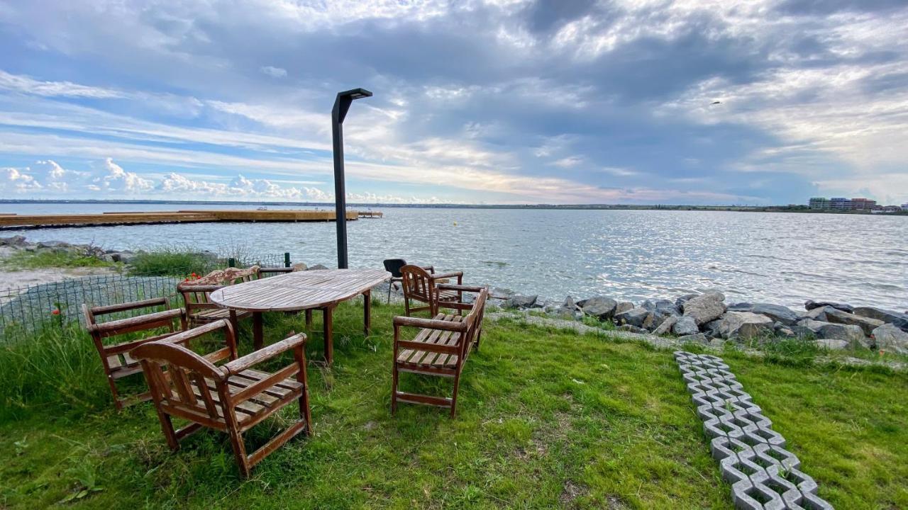 דירות Myosotis Mamaia Studio By The Lake מראה חיצוני תמונה